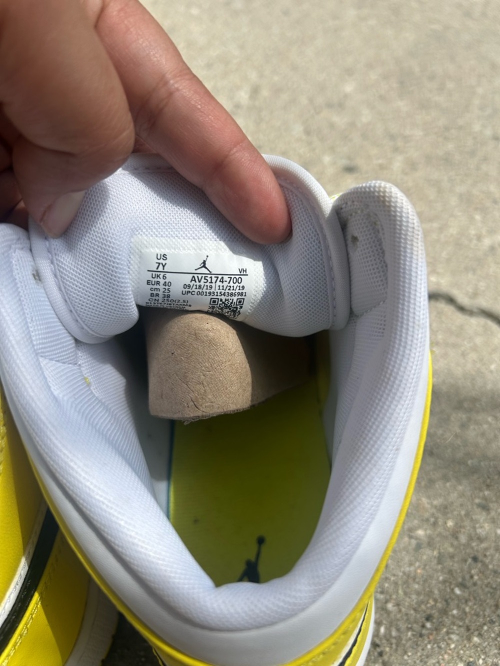 Jordan Kids' Mid-Top Sneakers in Yellow and White - Picture 5 of 5